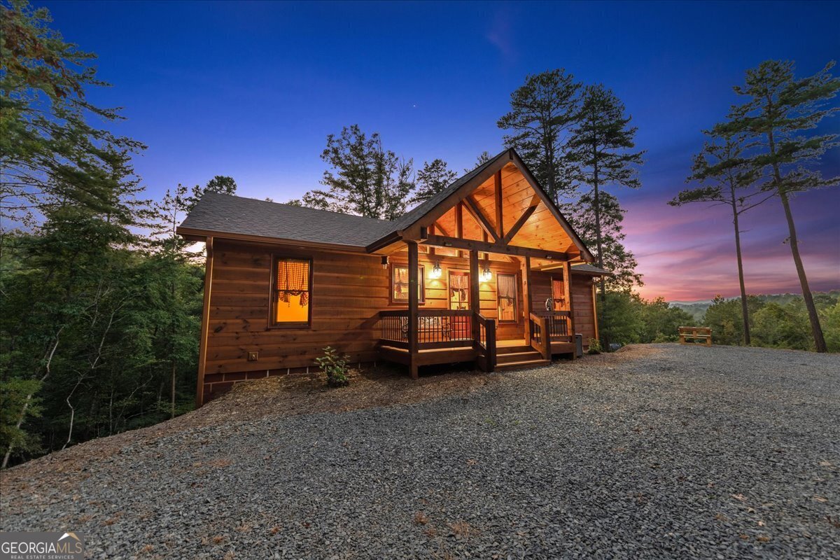 155 Hawks Ridge DR