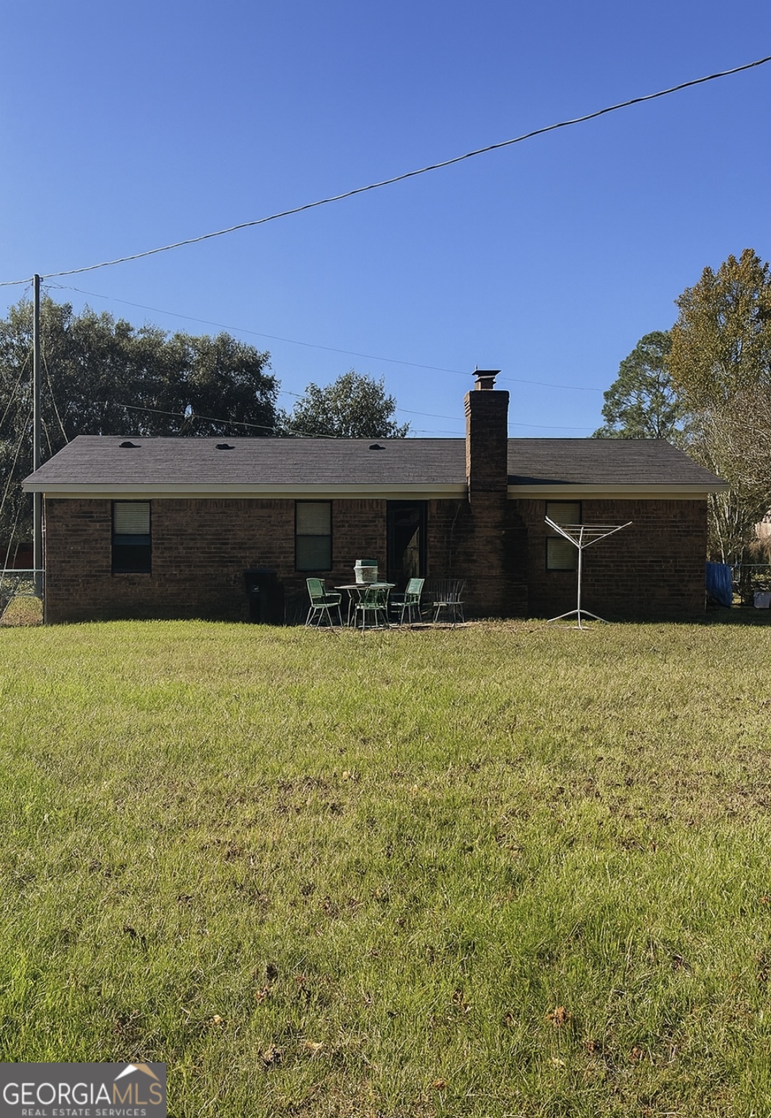 203 Pineview DR