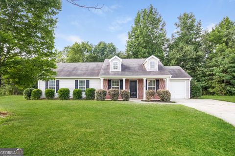 Photo of 4980 Wolfcreek View, South Fulton, GA 30349 (MLS # 10620144)