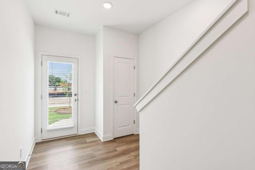 Photo of 165 MILL CENTER Boulevard #204, Athens, GA 30606 (MLS # 10681468)