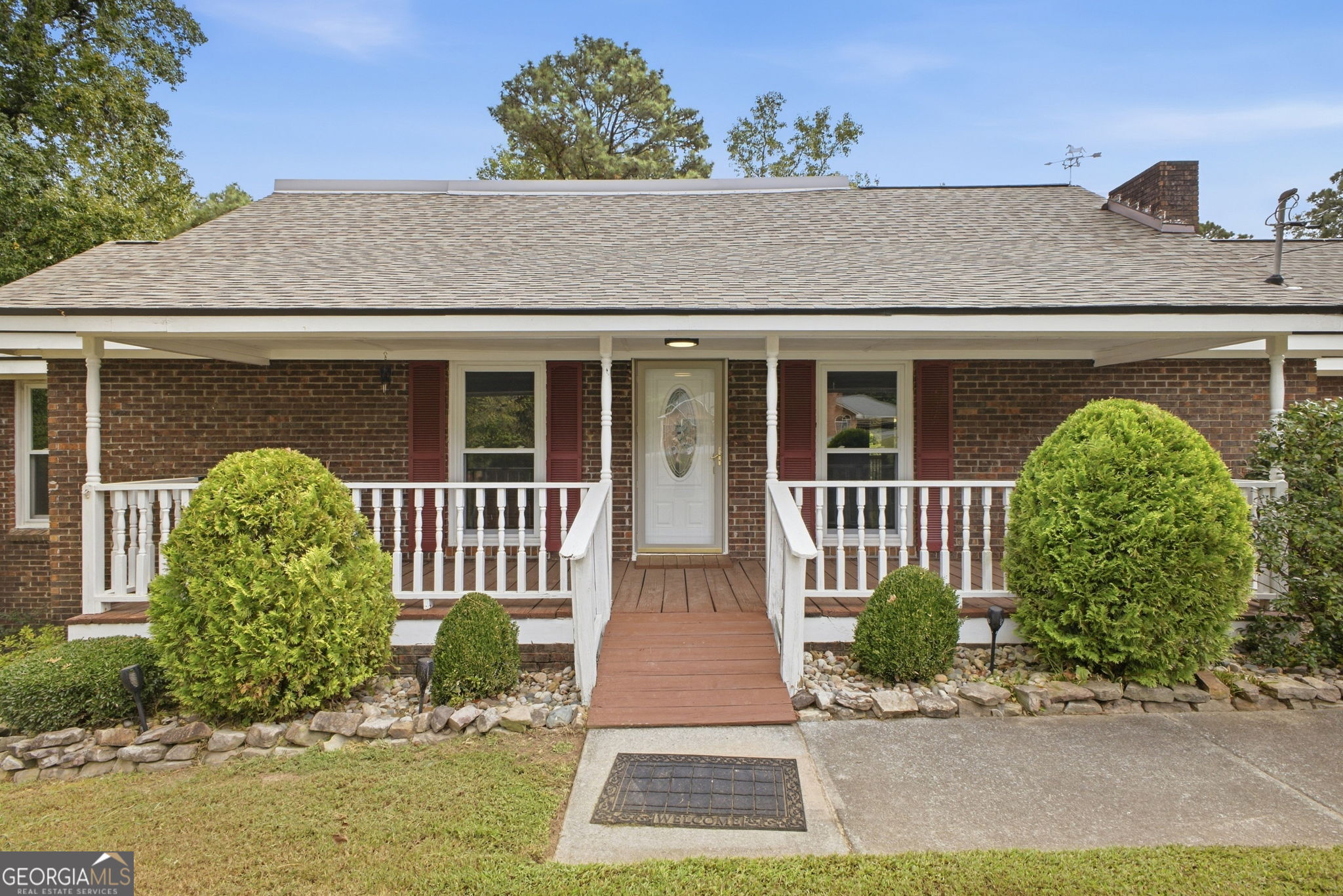 18 College View DR SW