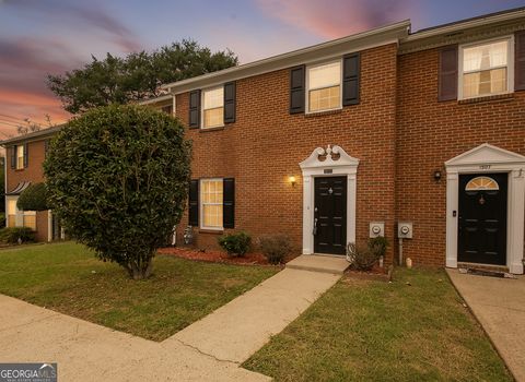 Photo of 1505 Paces Ferry North Drive SE, Smyrna, GA 30080 (MLS # 10615359)