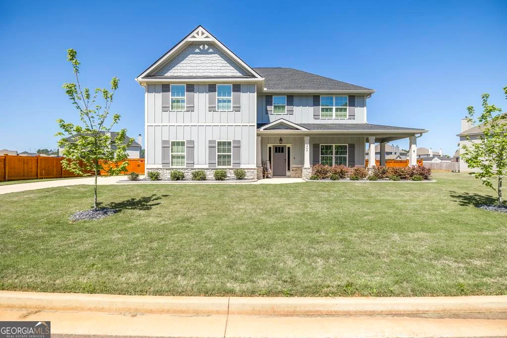 207 Bella Notte Circle