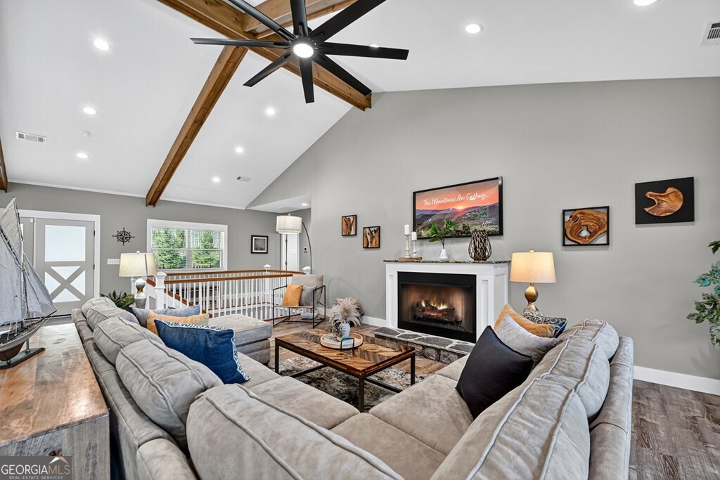 210 Twinbrook DR