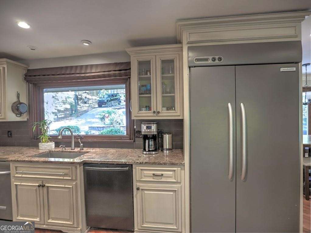 Rivermont - Residential