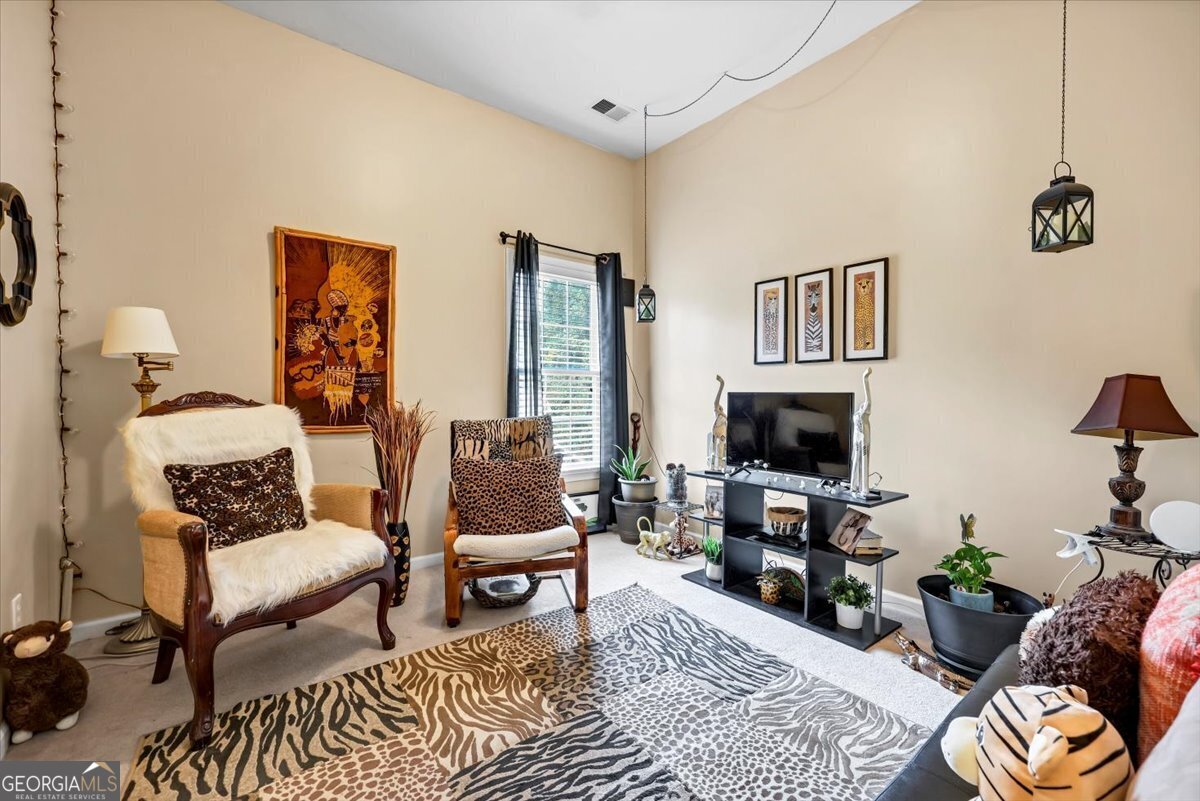 Mirror Lake - Residential