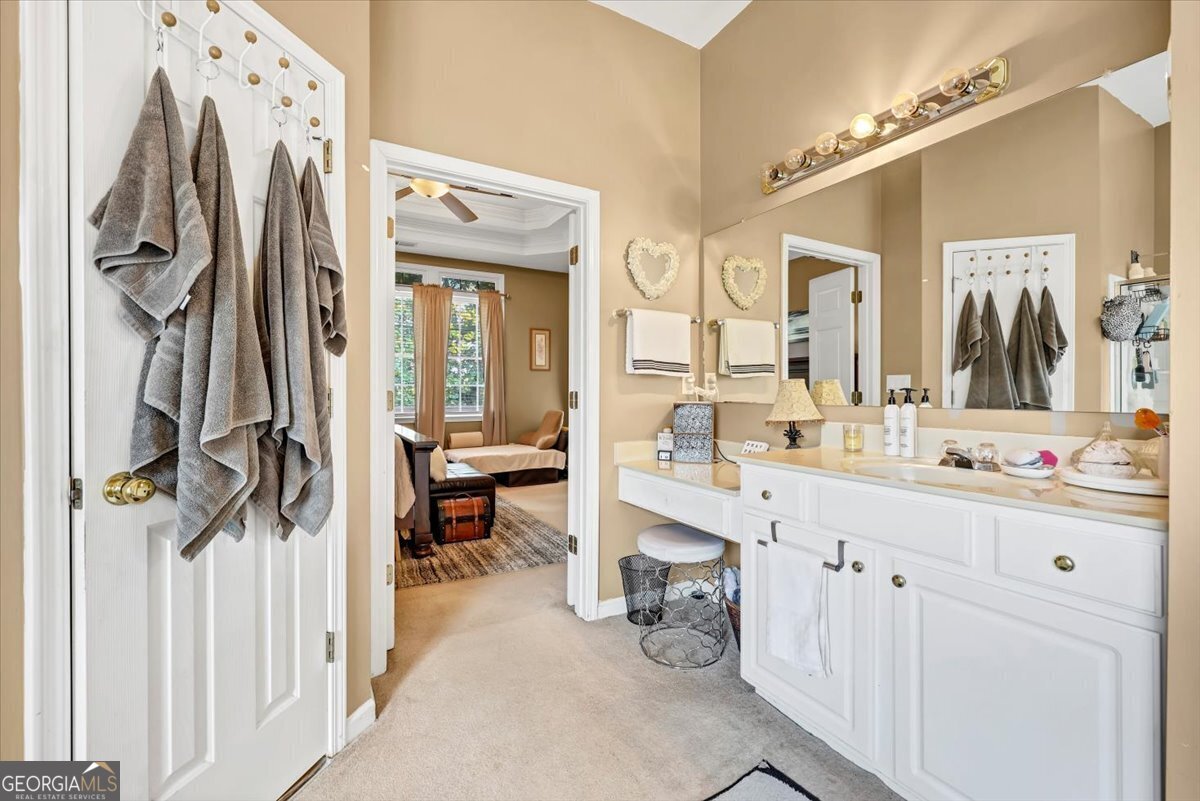 Mirror Lake - Residential