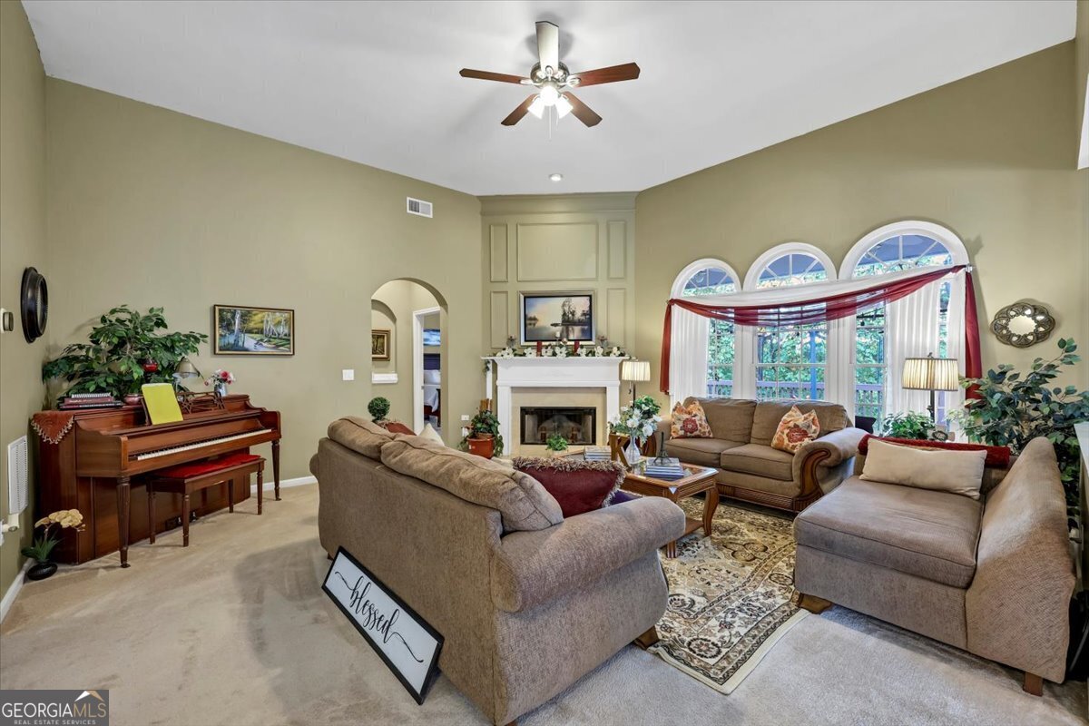 Mirror Lake - Residential