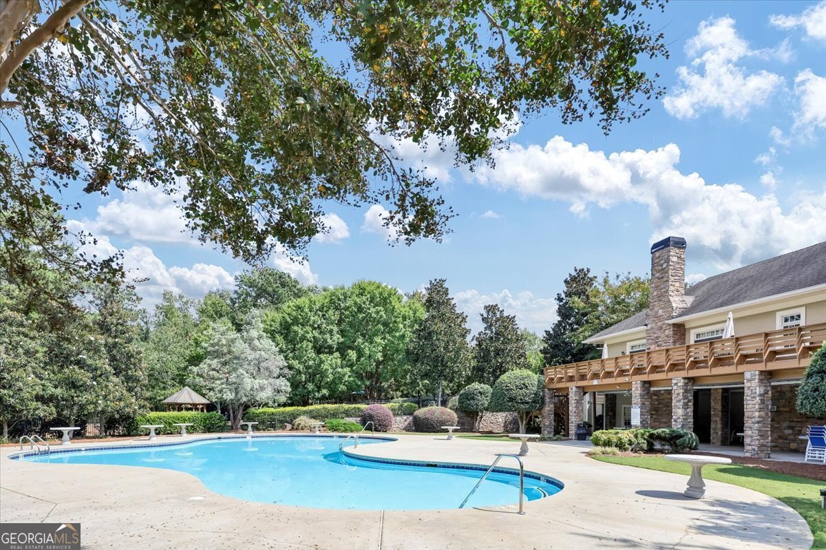Mirror Lake - Residential