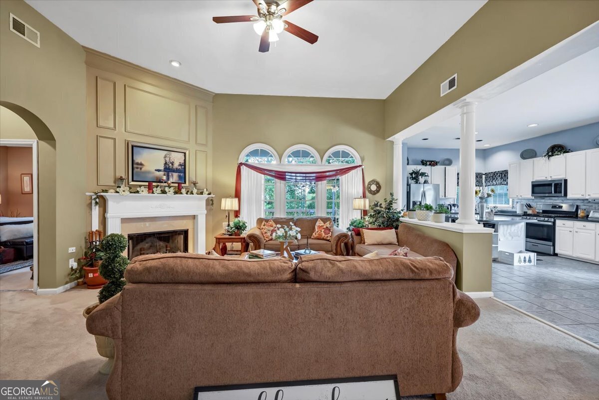 Mirror Lake - Residential