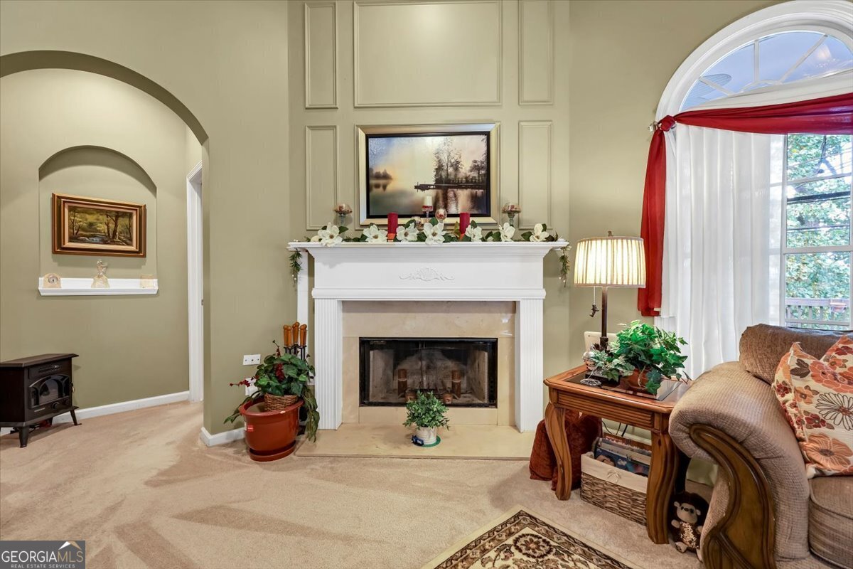 Mirror Lake - Residential