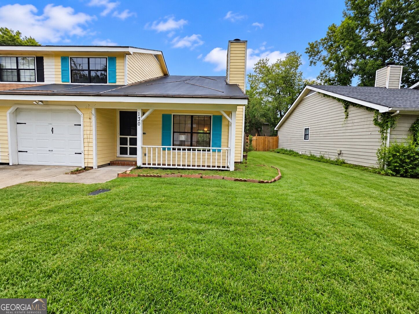 130 Holland Park CIR