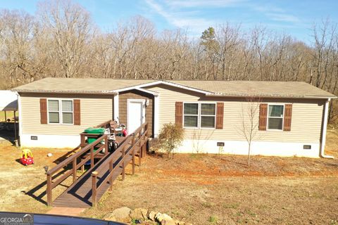 A home in Mount Airy