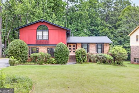 Photo of 5223 Chamblee Dunwoody Road, Atlanta, GA 30338 (MLS # 10799403)