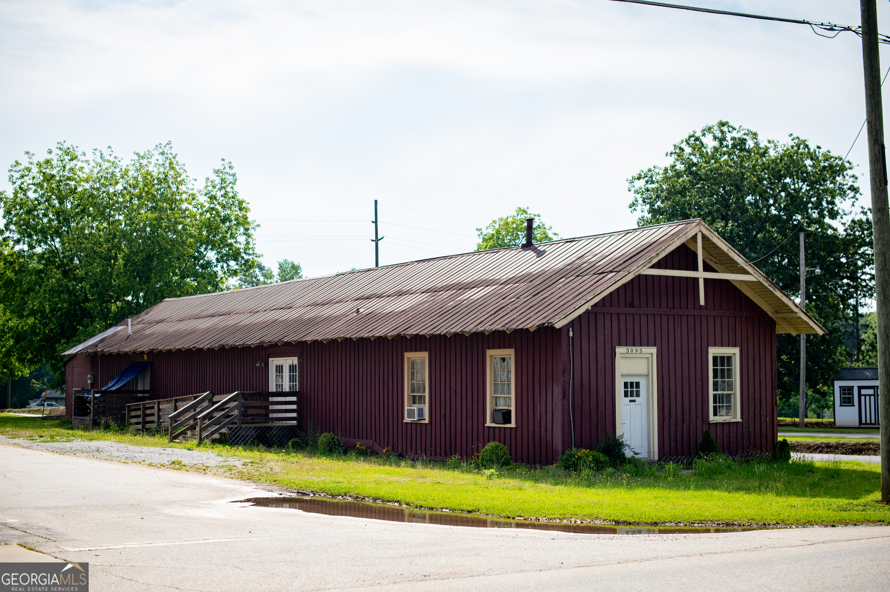 3095 Hwy 11
