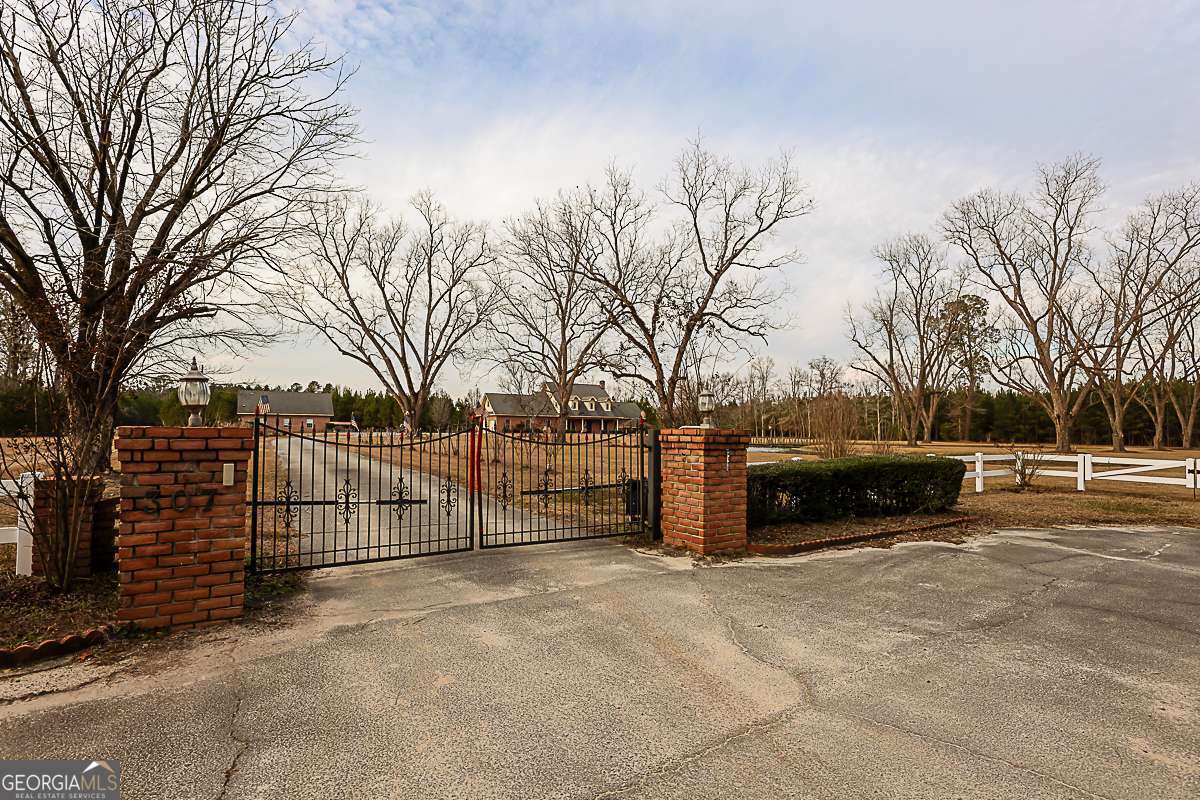 307 Chester Thomas RD