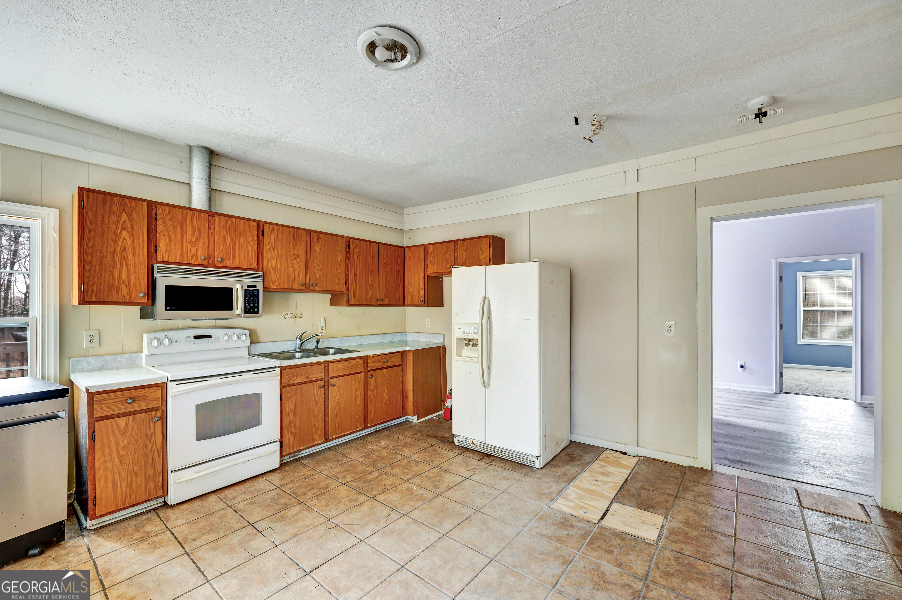 1025 Billy Bullock RD