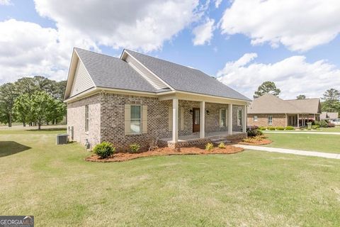 A home in Hawkinsville