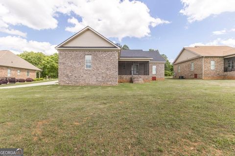 A home in Hawkinsville