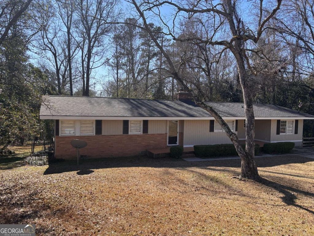 Photo of 1445 Forest Hill Drive NE, Milledgeville, GA 31061 (MLS # 10674406)