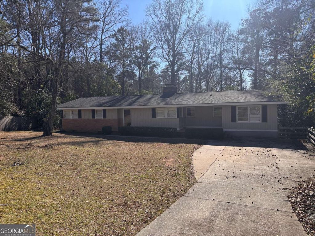 Photo of 1445 Forest Hill Drive NE, Milledgeville, GA 31061 (MLS # 10674406)