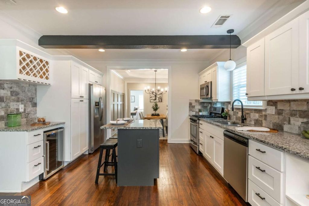 Photo of 1045 Moreland Avenue SE, Atlanta, GA 30316 (MLS # 10689229)