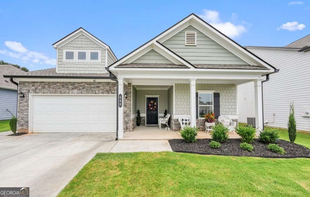 Photo of 648 Summerfield Lane, Cartersville, GA 30120 (MLS # 10816930)