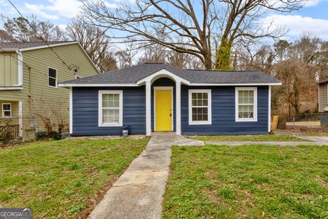 Photo of 971 Sims Avenue NW, Atlanta, GA 30318 (MLS # 10680158)