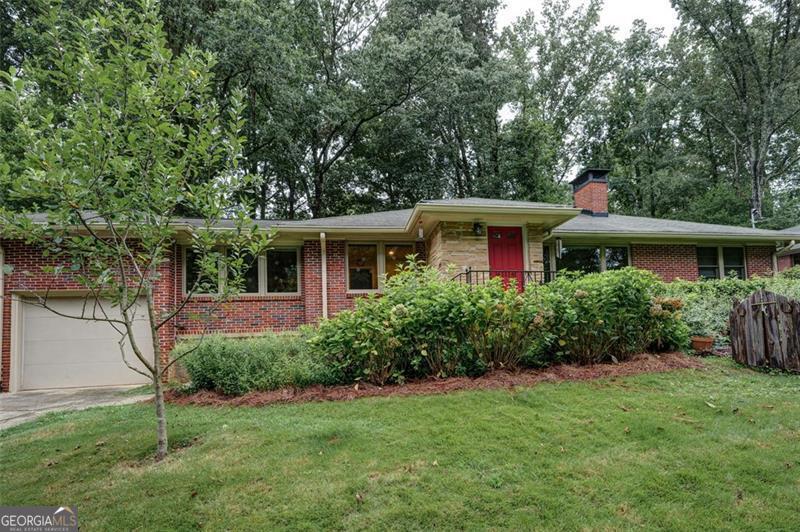 416 W Parkwood RD