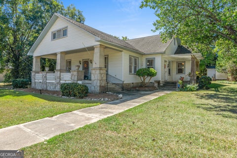 Photo for 304 E Church ST