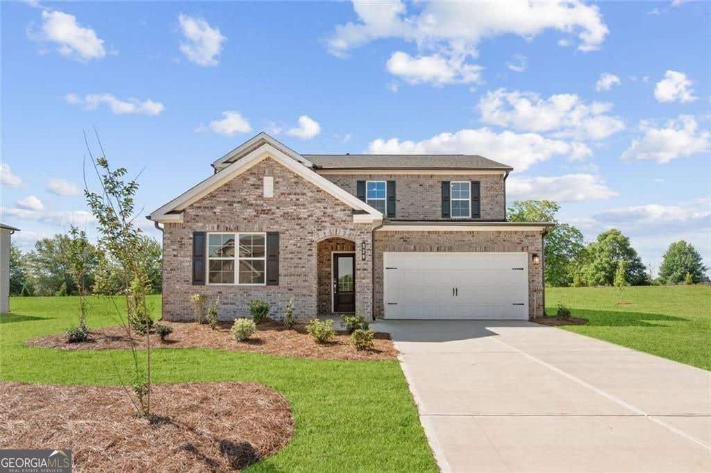 Photo of 308 EARNSHAW Avenue, McDonough, GA 30253 (MLS # 10779075)