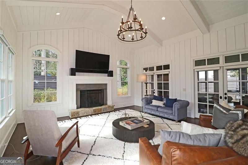 1600 Nottingham WAY NE