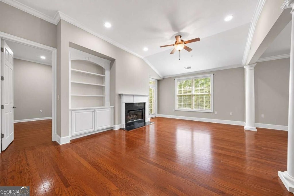 Photo of 4850 Ivy Ridge Drive SE #405, Atlanta, GA 30339 (MLS # 10841326)