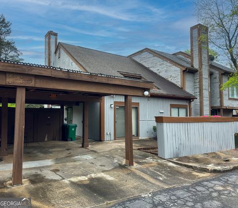 A home in Lithonia