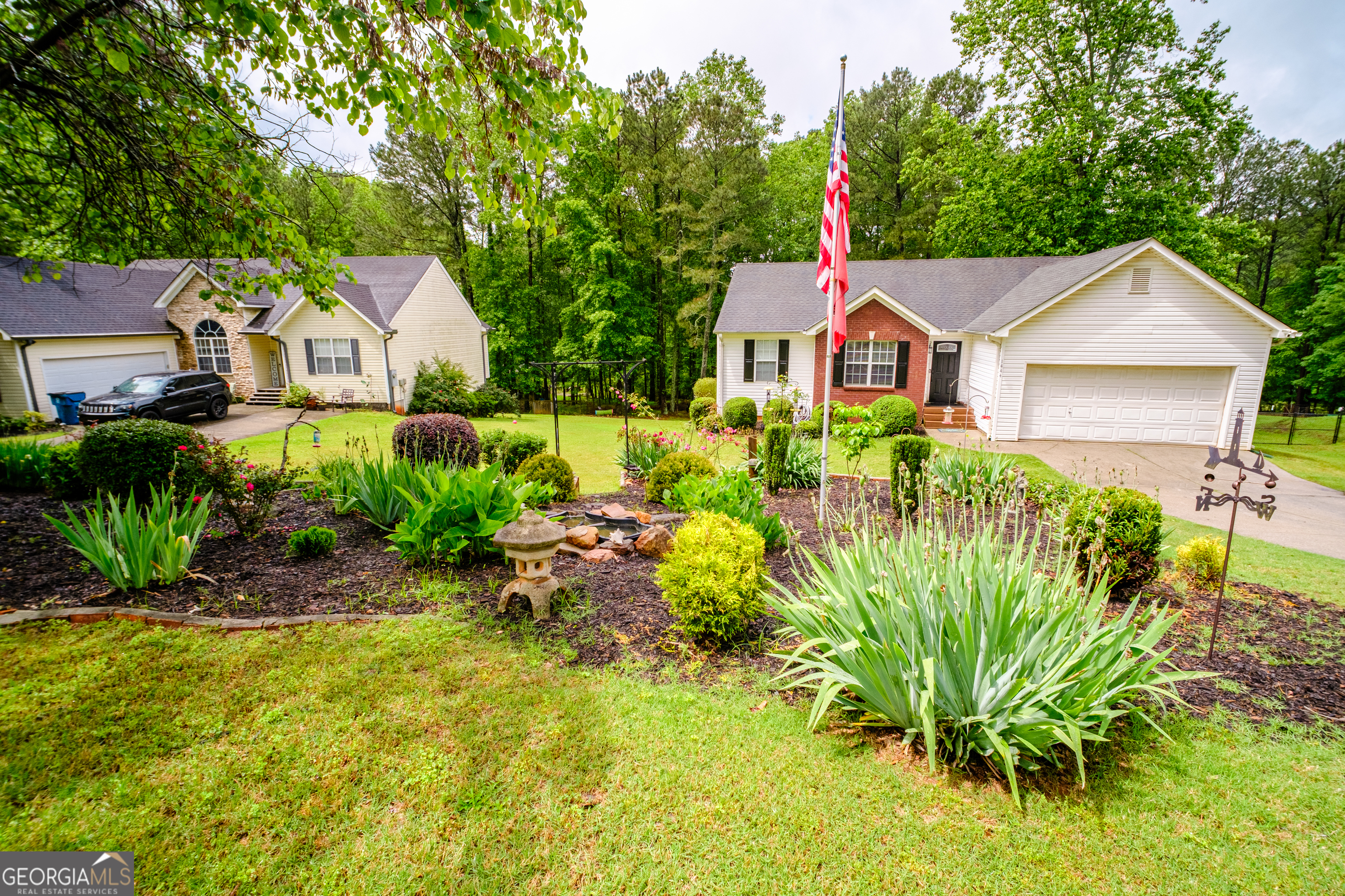 1444 Elliotts LN