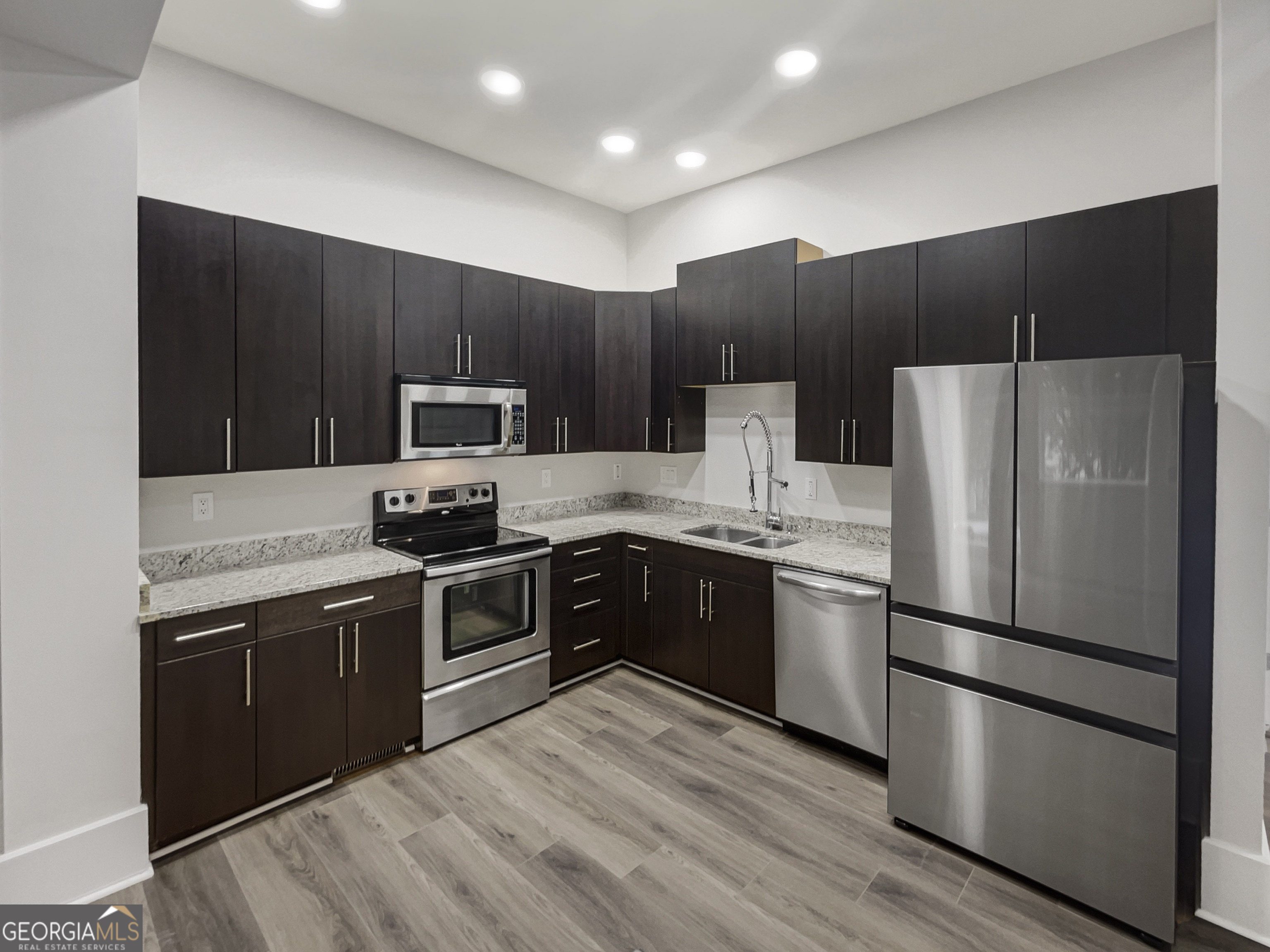 745 Fountainhead Lane NE 113