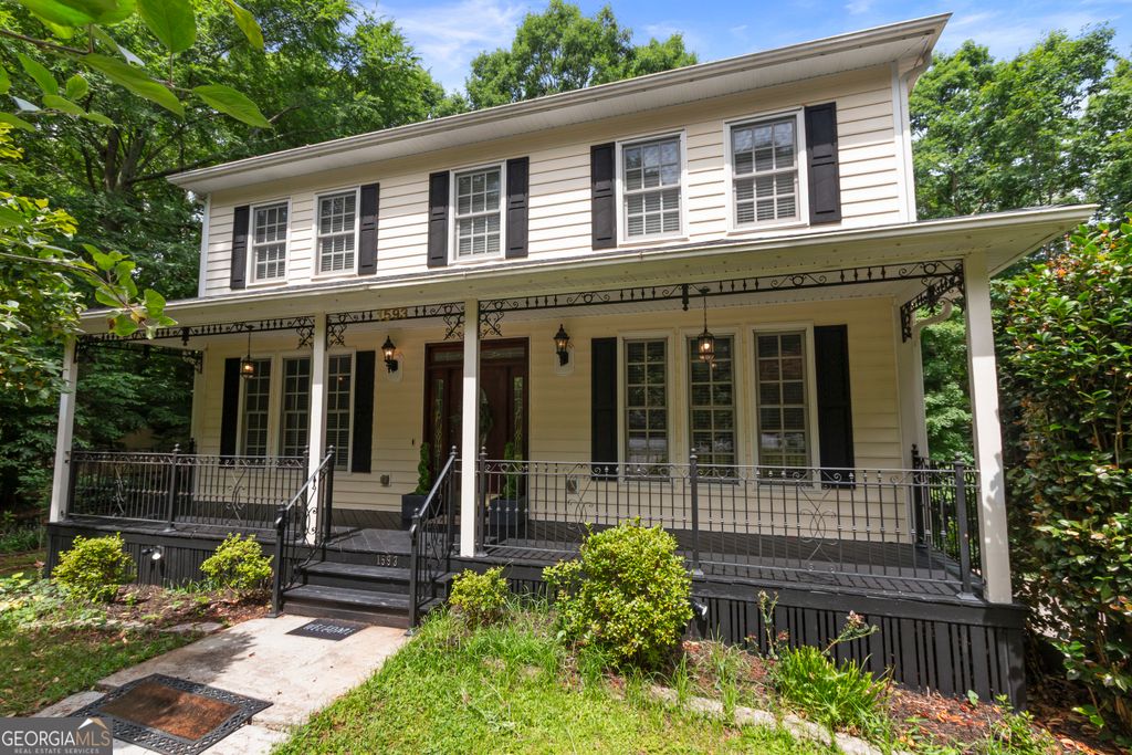 Photo of 1593 Walkway Court SW, Lilburn, GA 30047 (MLS # 10774811)