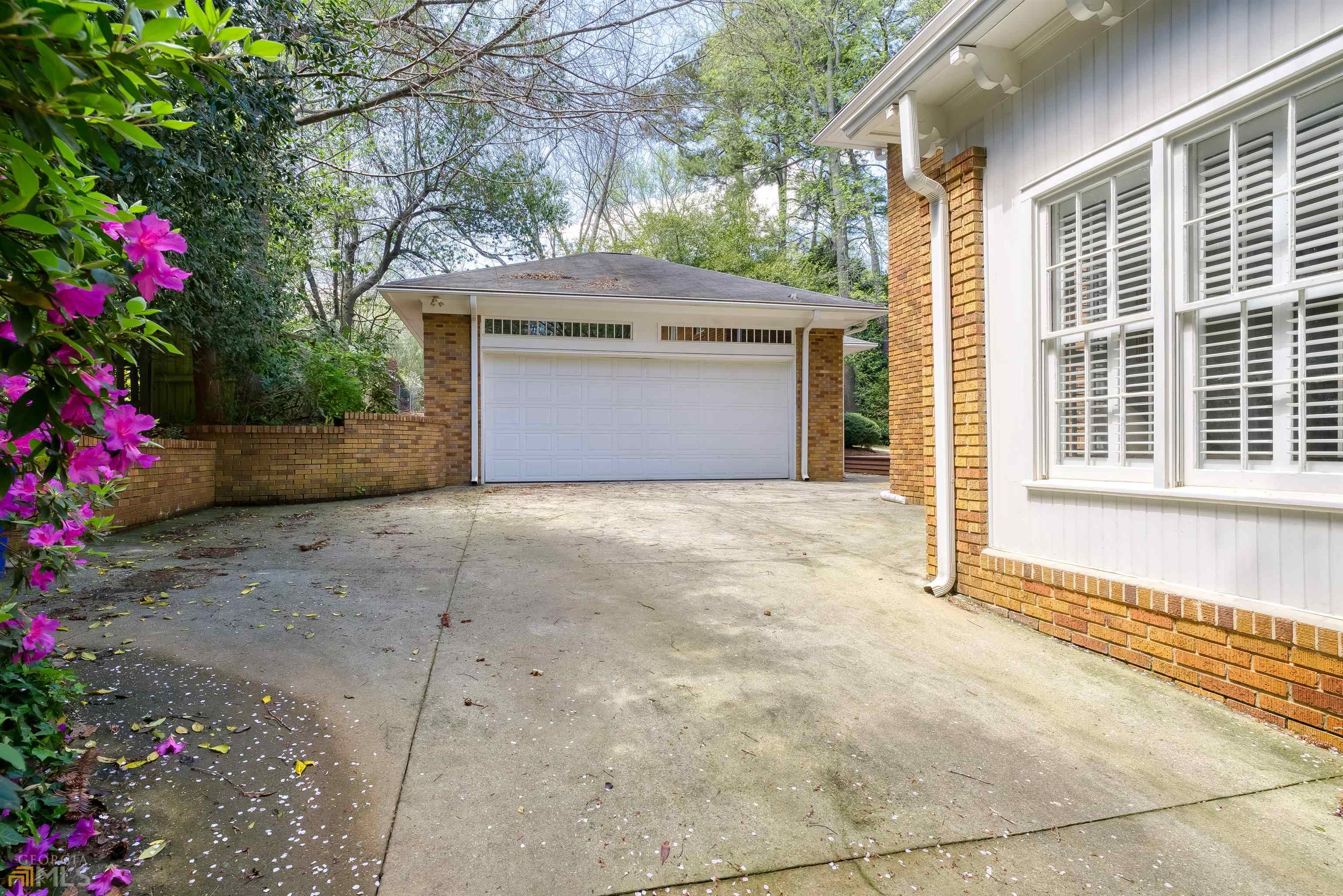 Druid Hills - Residential