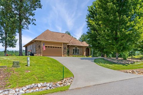 A home in Blairsville