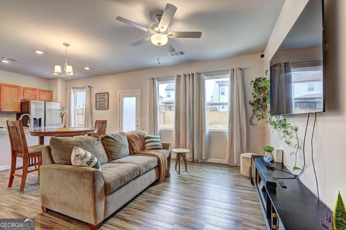 4780 Ridge Valley DR