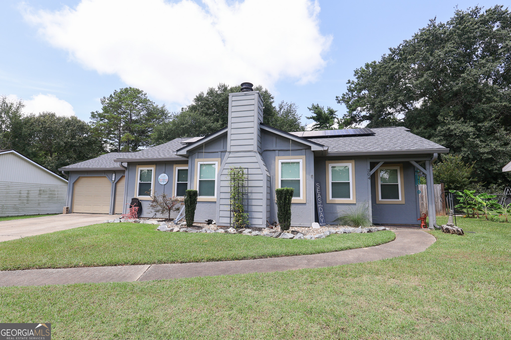 304 Angus BLVD