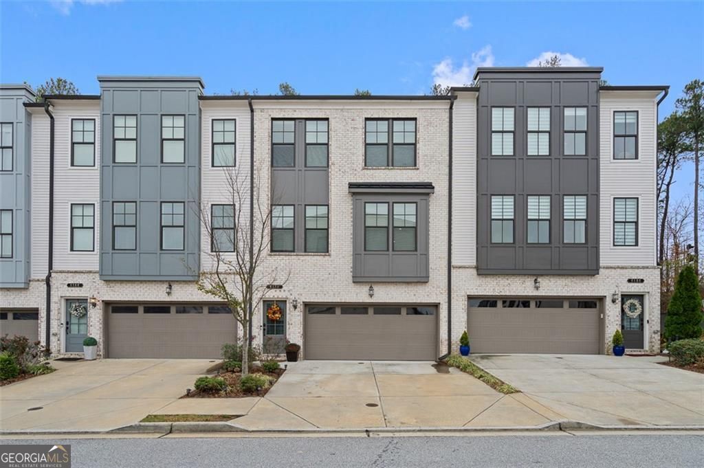 Photo of 6176 Eves Way, Norcross, GA 30071 (MLS # 10708647)