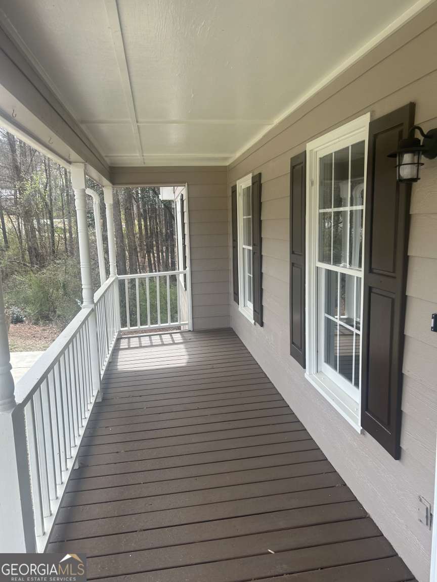 225 Hitchcock DR