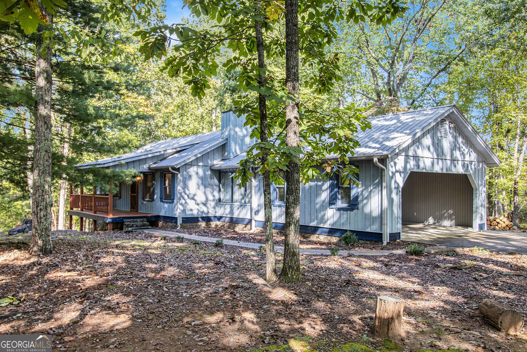 2103 Highway 136 E