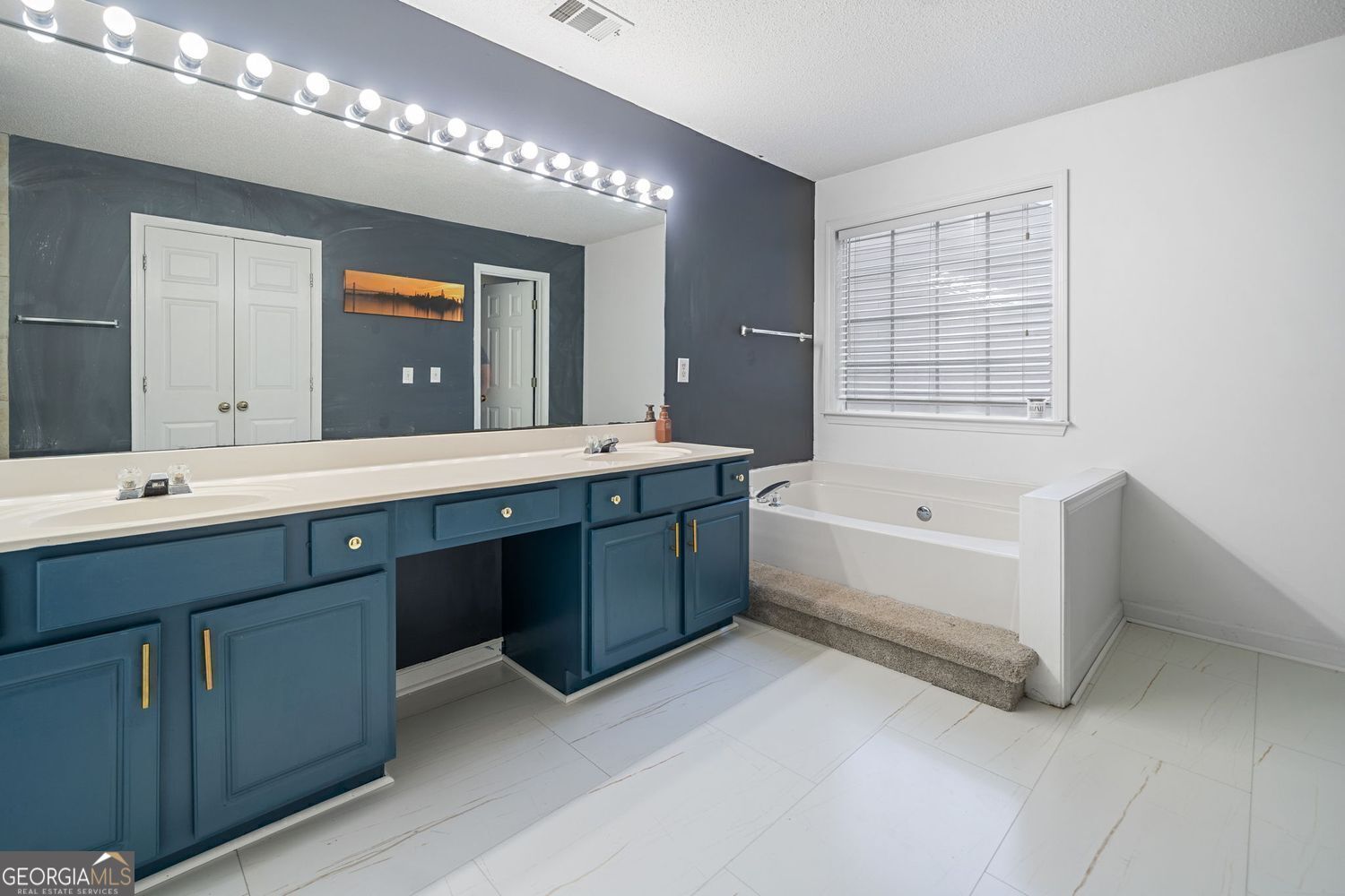 Paces Club - Residential