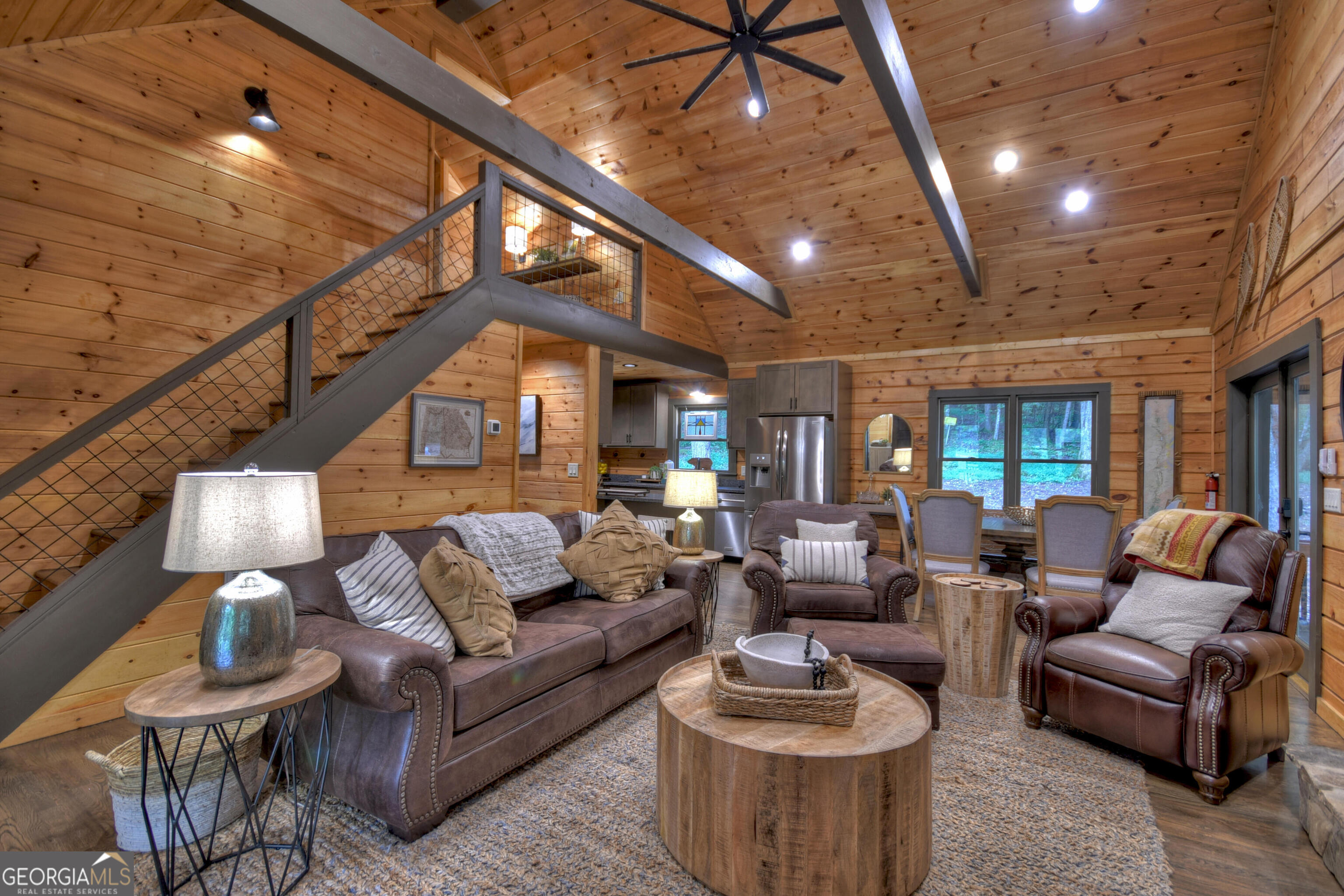 11 Brown Mountain PL