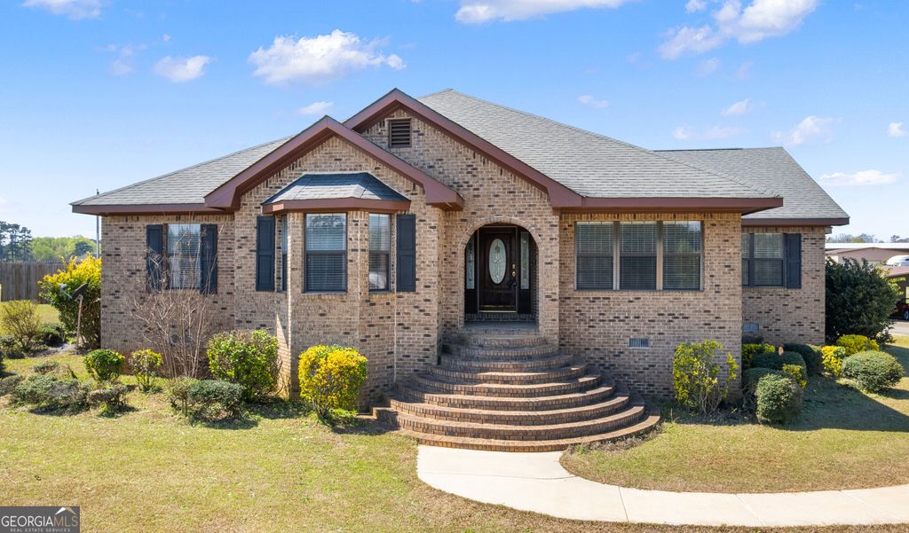 Photo of 2605 Us Highway 41 S, Perry, GA 31069 (MLS # 10715610)