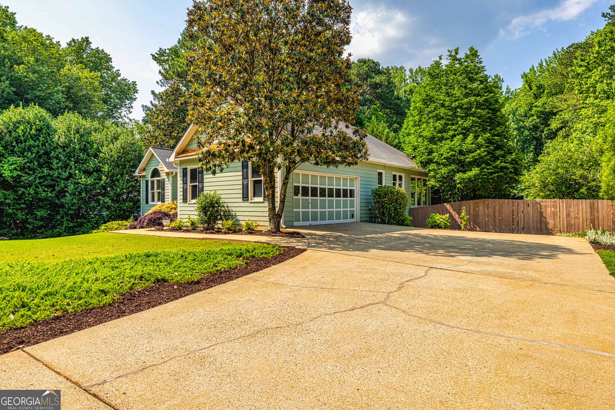 84 Willington WAY