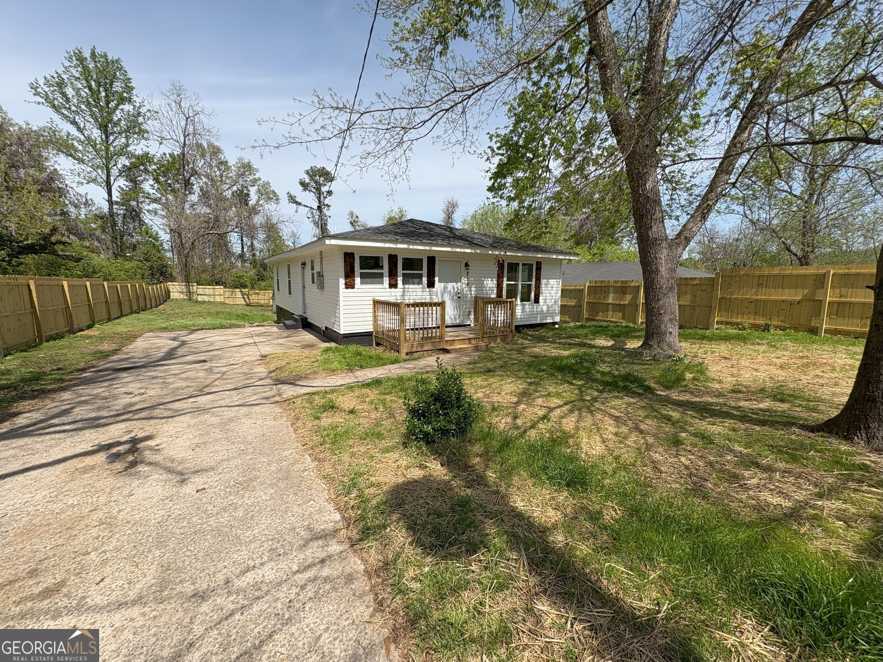 Griffin, Georgia 30223, United States, 3 Bedrooms Bedrooms, ,2 BathroomsBathrooms,Residential,Active,102011