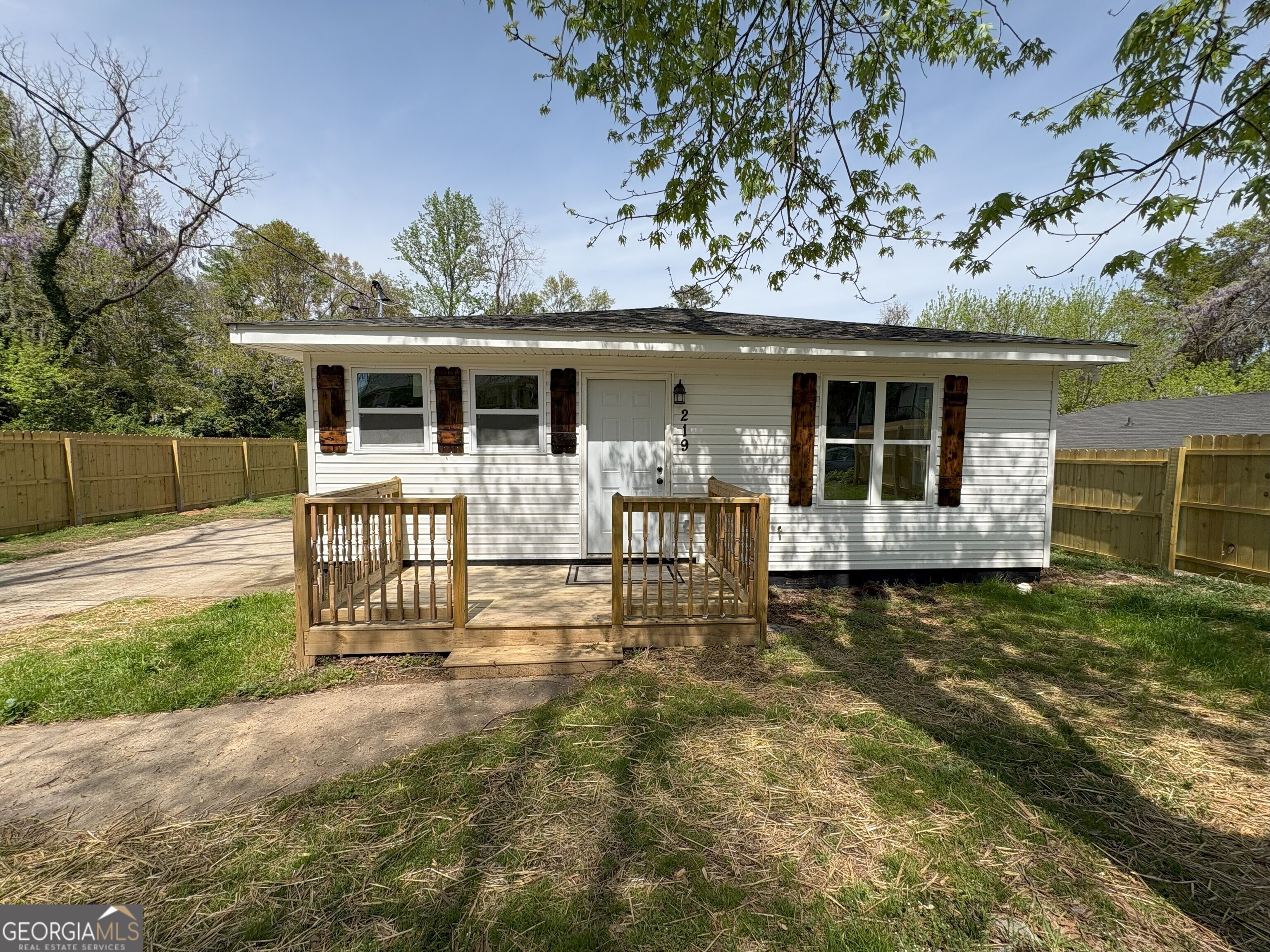 Griffin, Georgia 30223, United States, 3 Bedrooms Bedrooms, ,2 BathroomsBathrooms,Residential,Active,102011